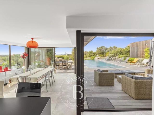 Pianotolli Caldarello, Villa d’architecte, 5 Chambres, Pisci. 218m² Pianottoli Caldarello