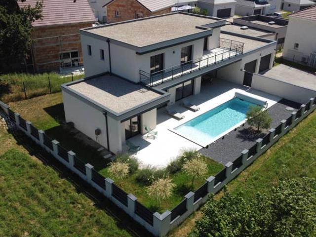 EXCLUSIVITE PIREY MAISON NEUVE 170 m2 AVEC PISCINE EN IMPASSE