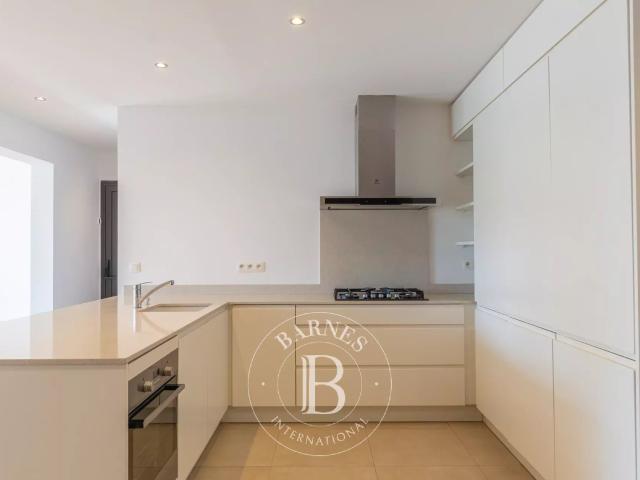 Exclusivité, Porto Vecchio, Appartement vue mer, 3 chambres. 134m² Porto Vecchio