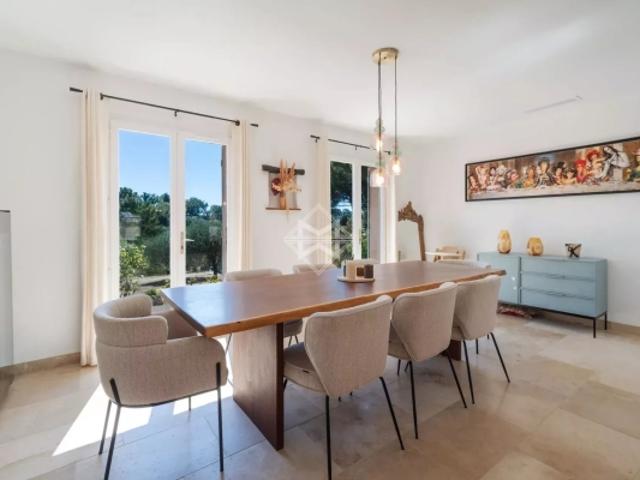 Exclusivité – propriété à fort potentiel à pied du village
