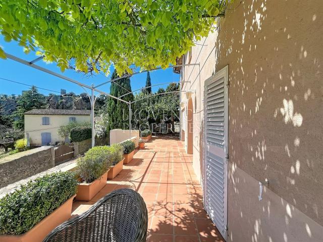 Exclusivité – Propriété de caractère avec gîte à Cotignac 126m² Cotignac