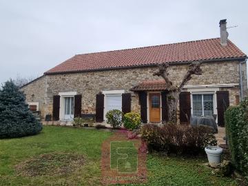 EXCLUSIVITE PRAYSSAC Charmante maison en pierre de plain pied avec dépendance