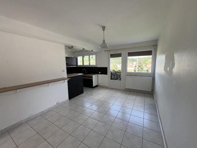 Exclusivité / Roche La Molière, F4 / 3 Chambres en location
