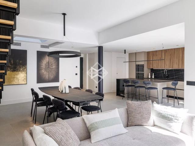 Exclusivité – Saint Jean Cap Ferrat maison de village contem. 136m² Saint Jean Cap Ferrat