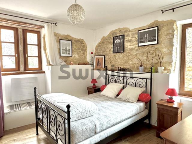 'Exclusivité Swixim Uzès' Appartement T4 de charme situé ent