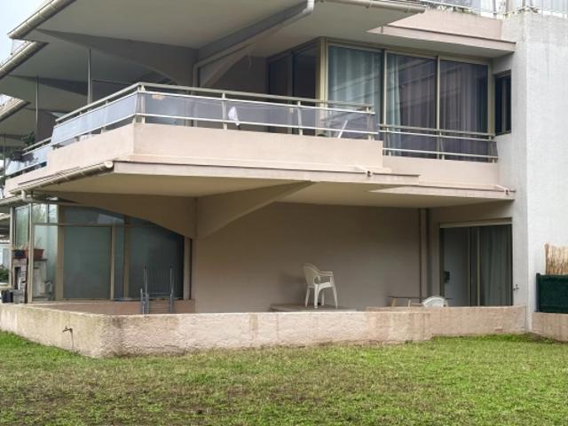 EXCLUSIVITÉ STUDIO 23M²+30M² TERRASSE ANTIBES APERÇU MER