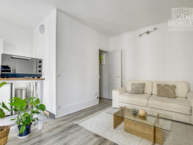Exclusivité ? Studio de charme au coeur du 11? arrondissement