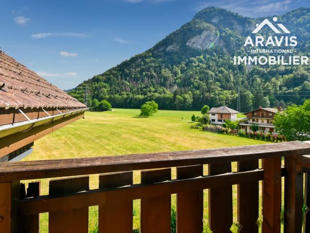 Exclusivité Studio duplex avec balcon, vue montagnes et deux. 46m² Thônes