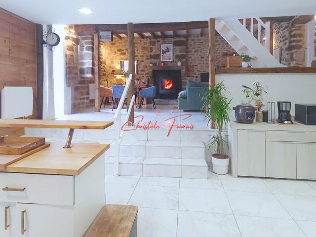 EXCLUSIVITÉ SUPERBE LONGÈRE RÉNOVÉE 116M2 1 132M2 DE TERRAIN 35420 BRETAGNE