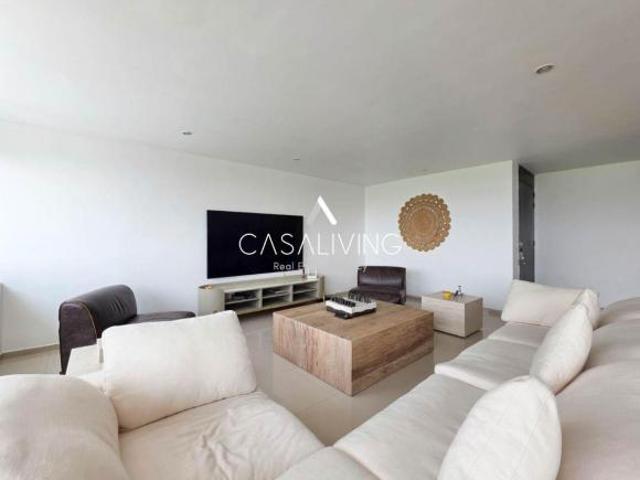 EXCLUSIVIDAD EN LAS ALTURAS: Espectacular Departamento con vista verde en Av. Santa Fe