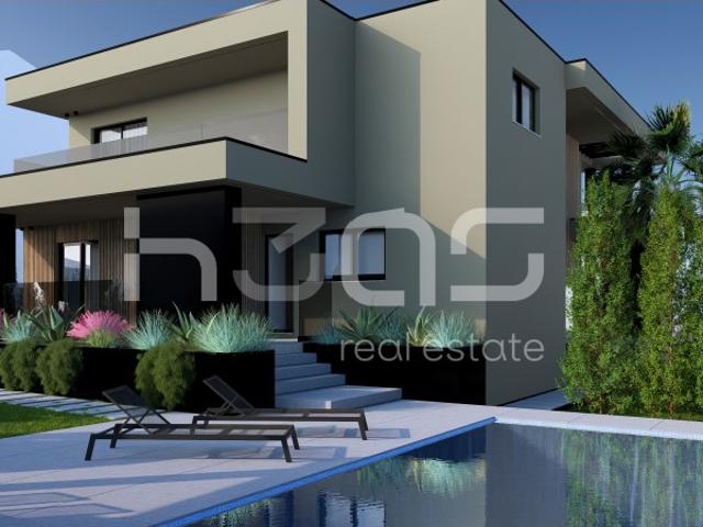 Moradia T4 com 4 Suítes e Projeto Contemporâneo | Guimarães