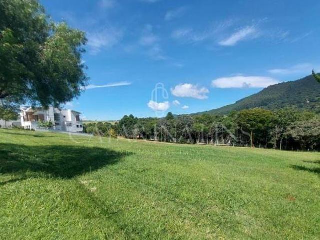 Exclusividade e Espaço: Área Total de 1856m² no Campo da Cachoeira! Chega de sonhar com a casa perfe