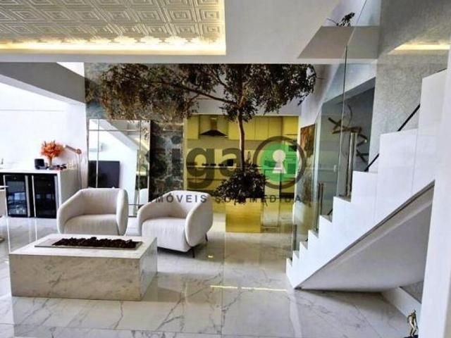 Exclusividade e sofisticação no Grand Panamby | 185 m², pé direito duplo, mezanino e vista deslumbra