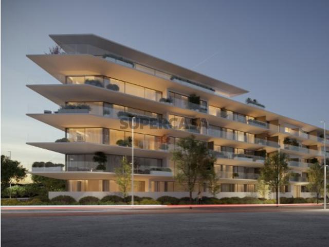 Exclusividade e Sofisticação na 1ª Linha de Mar em Vila do Conde
