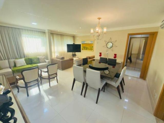 EXCLUSIVIDADE E SOFISTICAÇÃO NA SQN 208 – BLOCO K 128M² VAZADO