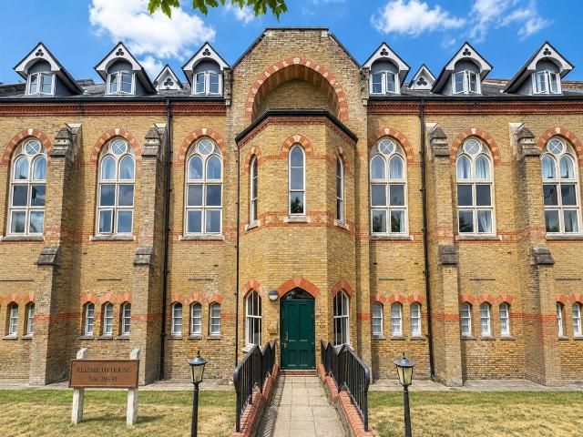 Exeter Close, Watford WD24, 2 bed property to rent, £1,550 pcm | PrimeLocation
