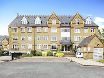 Exeter Close, Watford, Hertfordshire WD24, 2 bed flat to rent, £1,600 pcm | PrimeLocation