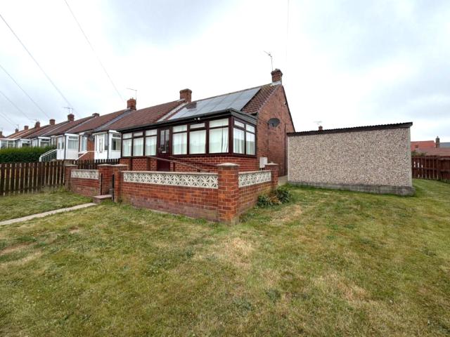 Exeter Avenue, Seaham 2 bed cottage £750 pcm £173 pw