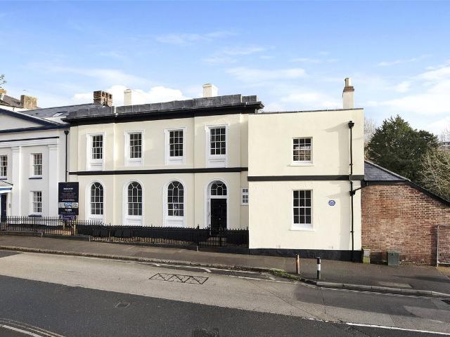 Exeter, Devon EX4, 2 bed flat to rent, £1,250 pcm | PrimeLocation