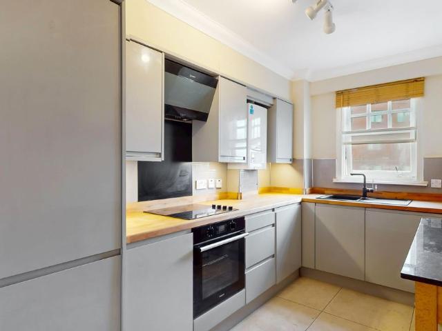 Exeter Road, Cedar Lodge Exeter Road NW2, 2 bed flat to rent, £2,350 pcm | PrimeLocation