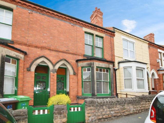 Exeter Road, Nottingham NG7 2 bed flat to rent £900 pcm £208 pw