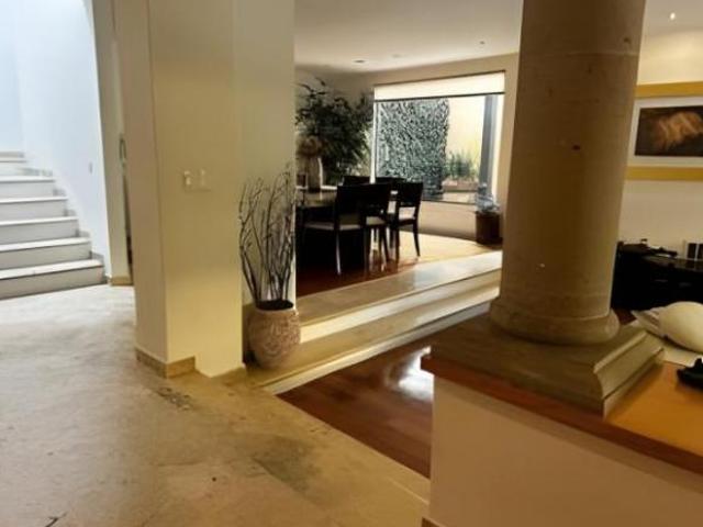 Execelente casa en condominio con doble seguridad