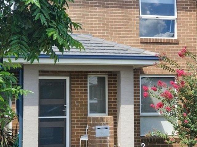 Executive 3 Bedroom Townhome
