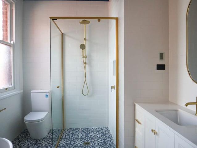 EXECUTIVE 4 BEDROOM APARTMENT IN THE CBD!