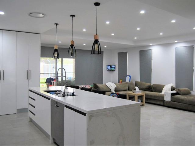 Executive Residence with Rooftop Terrace + Pool
