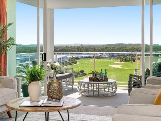 Motivated Owners Spacious Resort Luxury with Stunning Views Must be Sold!