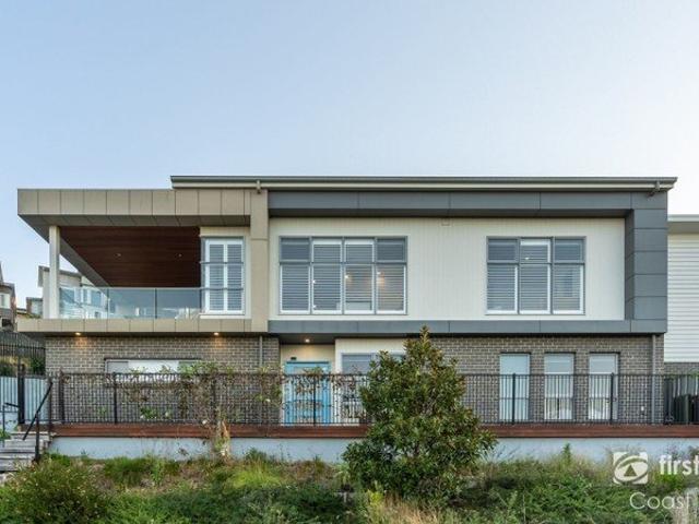 Executive Coastal Living with Panoramic Views