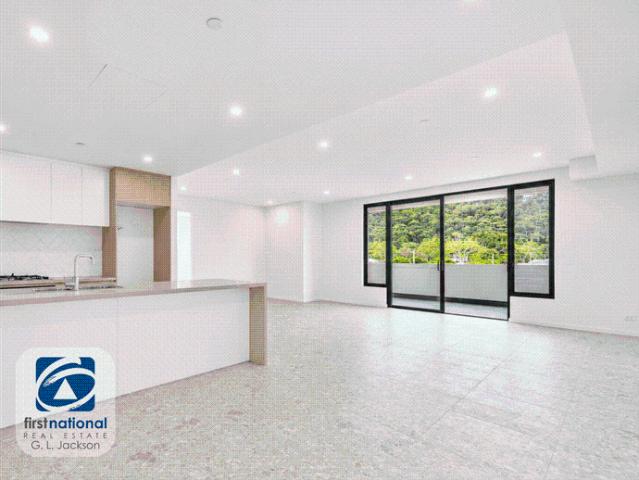 Executive Apartment in the Heart of Ettalong Beach