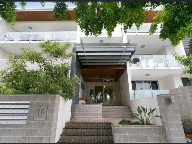 Executive Apartment in the heart of stunning Bulimba
