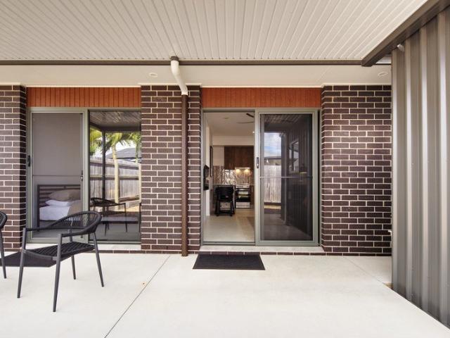 Executive Apartment Living Brand New & Fully Furnished
