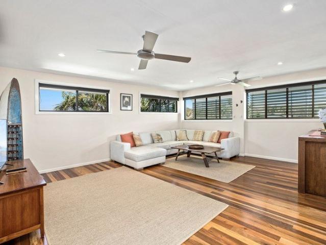 Executive Beach House in Wooli