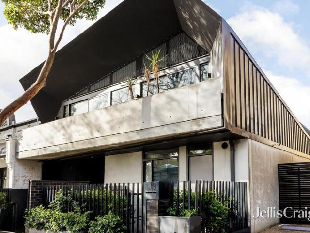 Executive ease, architectural chic