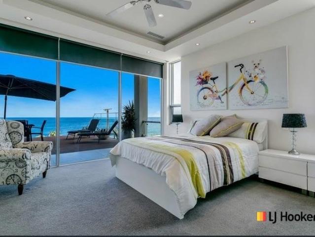 Executive Esplanade Living with Panoramic Ocean Views Fully Furnished, Regular Cleaning & Gardening Move In Ready