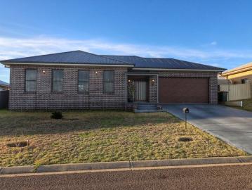 Executive Family Home