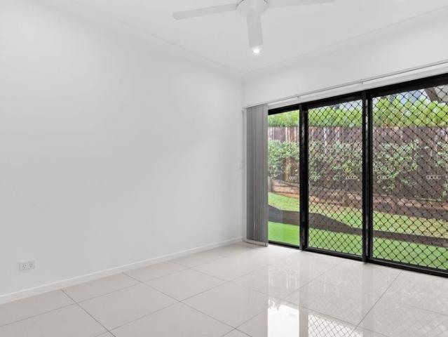 EXECUTIVE FAMILY HOME IN SOUGHT AFTER LOCATION