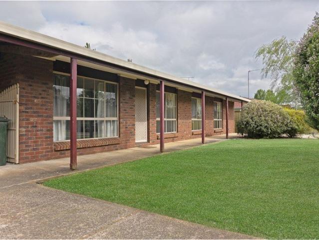 Executive Family Home with Upgraded Bathrooms