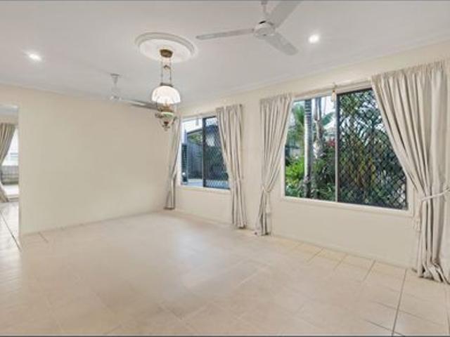 Executive Family Home with Pool and Alfresco Entertainment Area