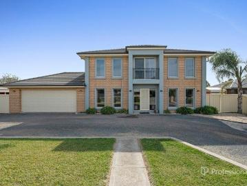 Executive Family Home with Resort Lifestyle