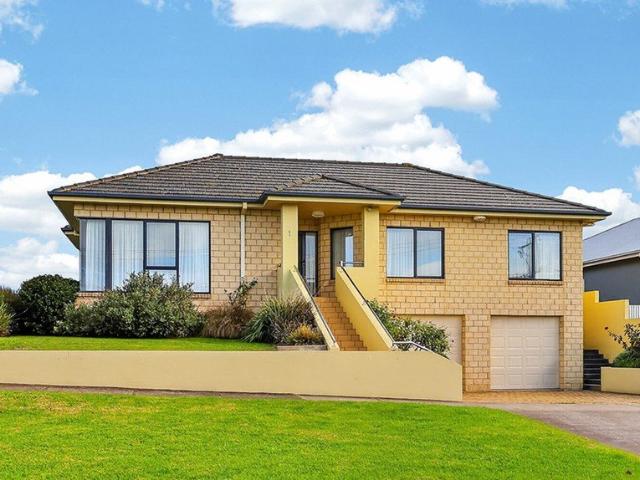 Executive Family Home with Stunning Ocean & Lake Views 6 Month Lease Only