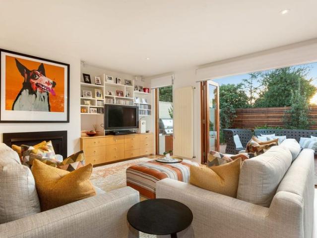 Executive Family Living at Perfect Location