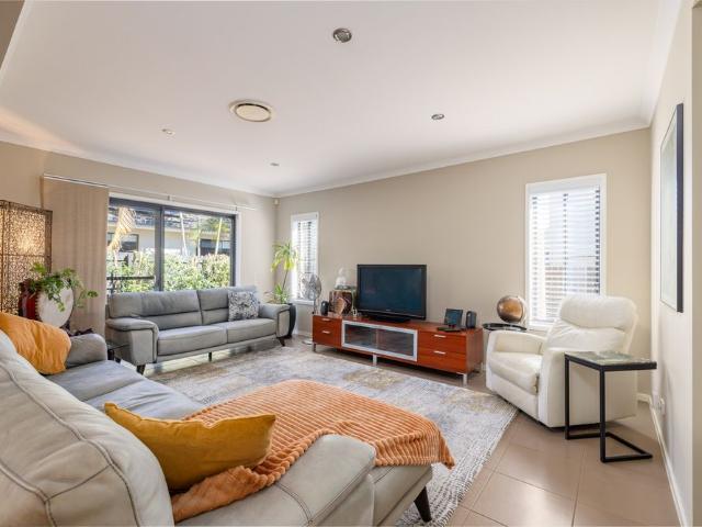 Executive Family Living – Fully Furnished Nudgee Residence