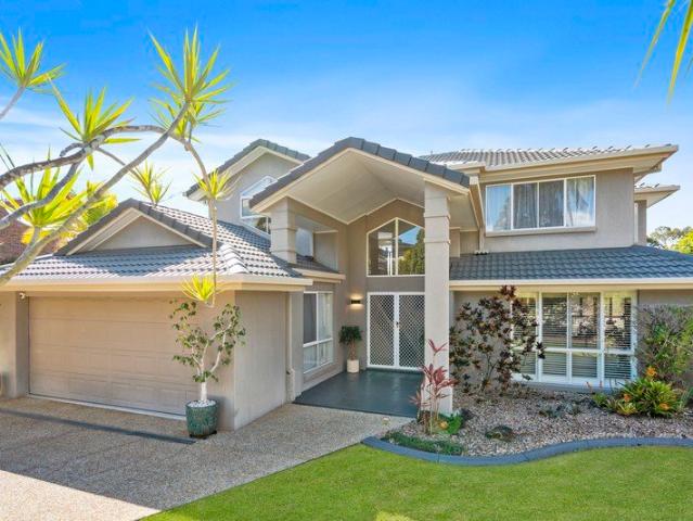 Executive Family Living in Carindale's Premier Fairways Estate