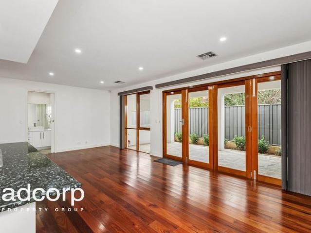 Executive Family Living in Prestigious Highgate