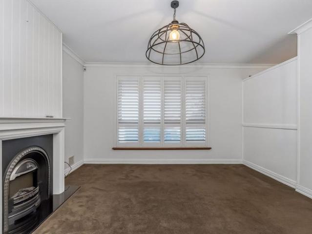 EXECUTIVE FAMILY LIVING | SPACIOUS 4 BEDROOM HOME WITH LUXURY OUTDOOR RETREAT