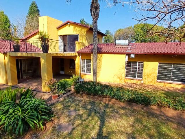 Executive Family Residence with Exceptional Entertainment Spaces & Lifestyle Appeal