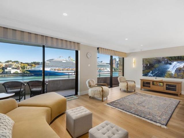 Executive Fully Furnished City Living in a Prime Sydney CBD Location